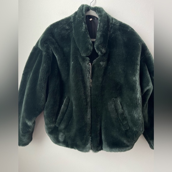 Free people green faux fur fluffy zip jacket emerald mob wife bomber jacket - Picture 7 of 14